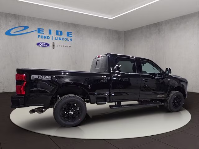 2026 Agate Black Metallic Ford Super Duty F-250 SRW Lariat Black Appearance 4X4 Truck