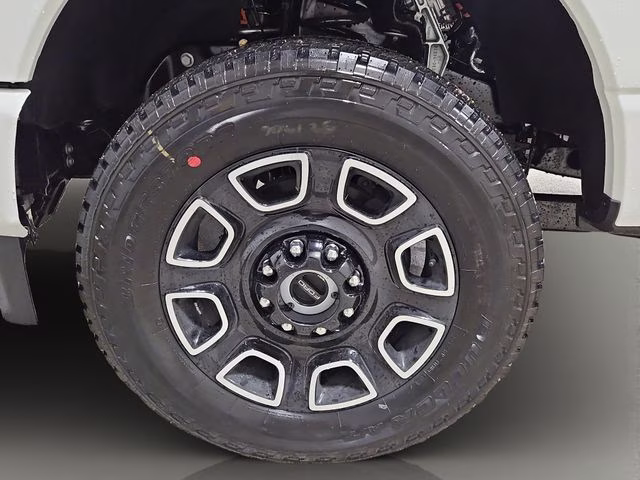 2026 Star White Metallic Tri-Coat Ford Super Duty F-350 SRW Platinum 4X4 Truck