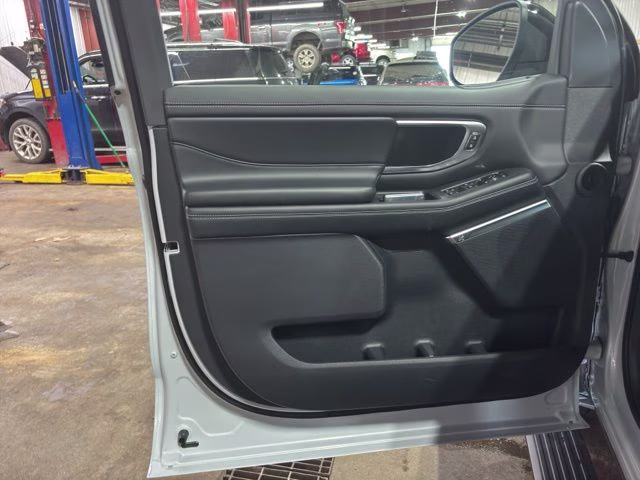 2026 Space Silver Metallic Ford Expedition Max Platinum 4X4 SUV