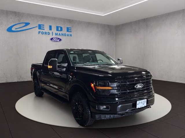 2026 Agate Black Metallic Ford F-150 XLT Black Appearance 4X4 Truck
