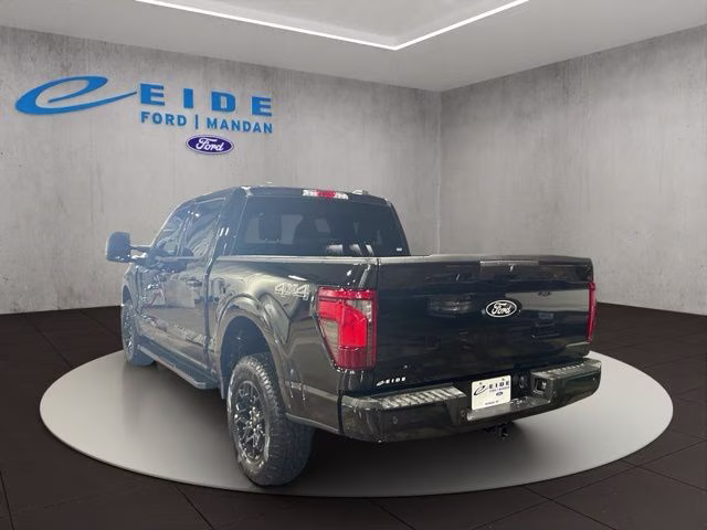 2026 Agate Black Metallic Ford F-150 XLT Black Appearance 4X4 Truck