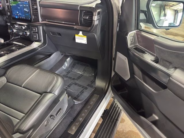 2026 Avalanche Ford F-150 Platinum 4X4 Truck