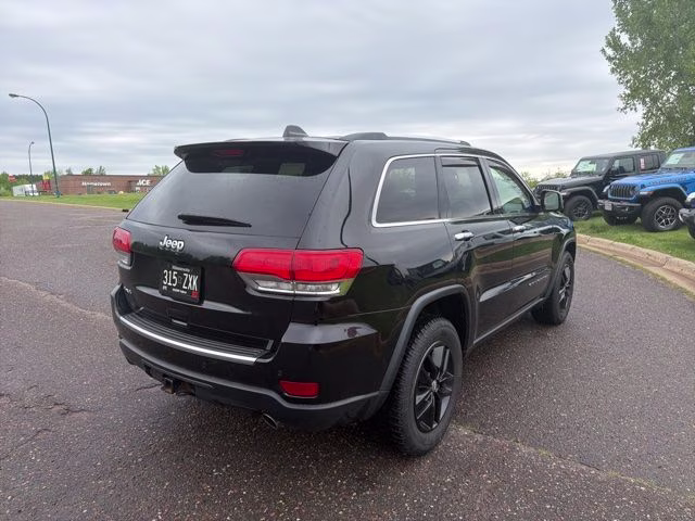 2018 Diamond Black Crystal Pearlcoat Jeep Grand Cherokee Limited 4X4 SUV