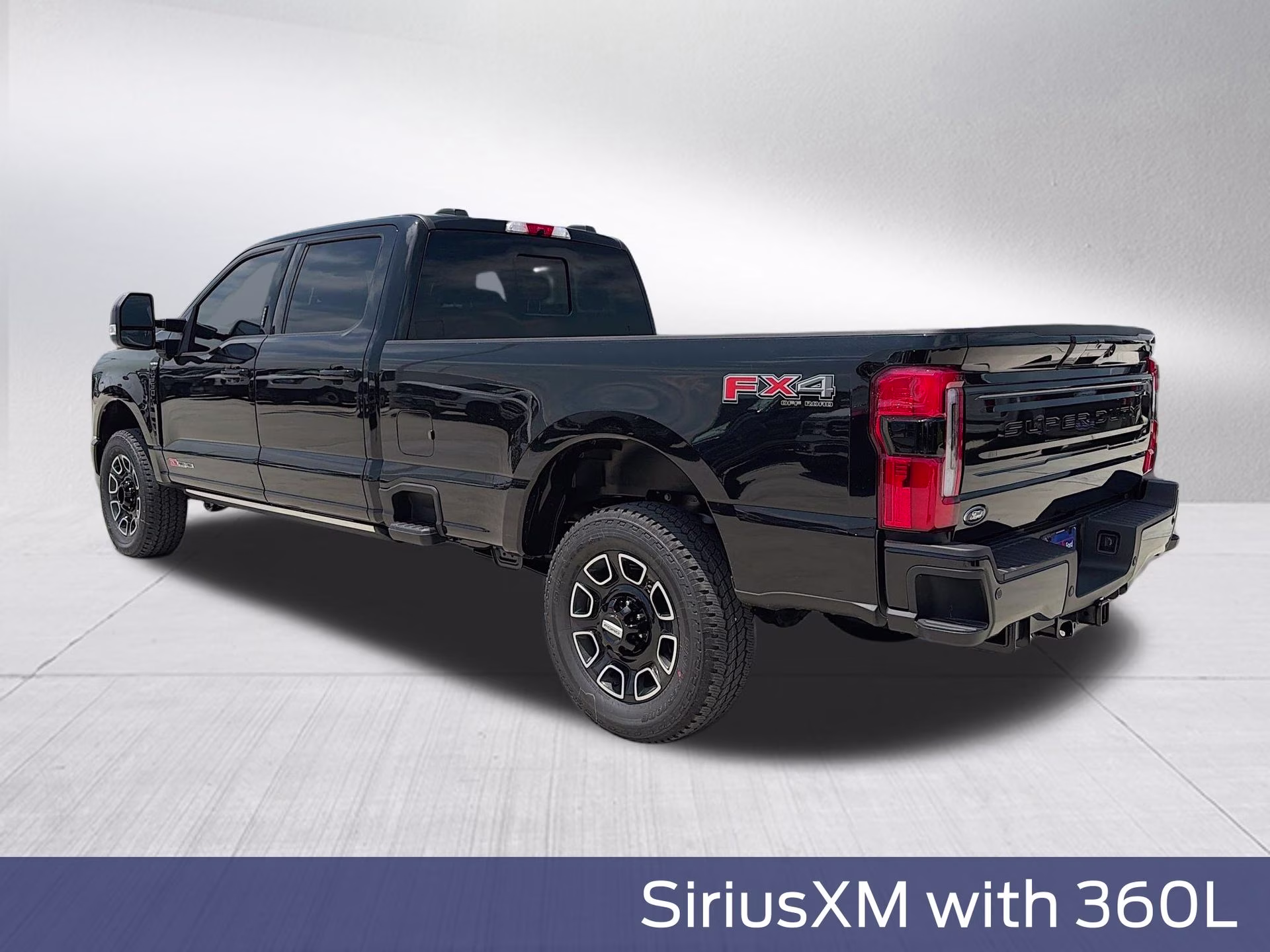 2026 Agate Black Metallic Ford Super Duty F-350 SRW Platinum 4X4 Truck