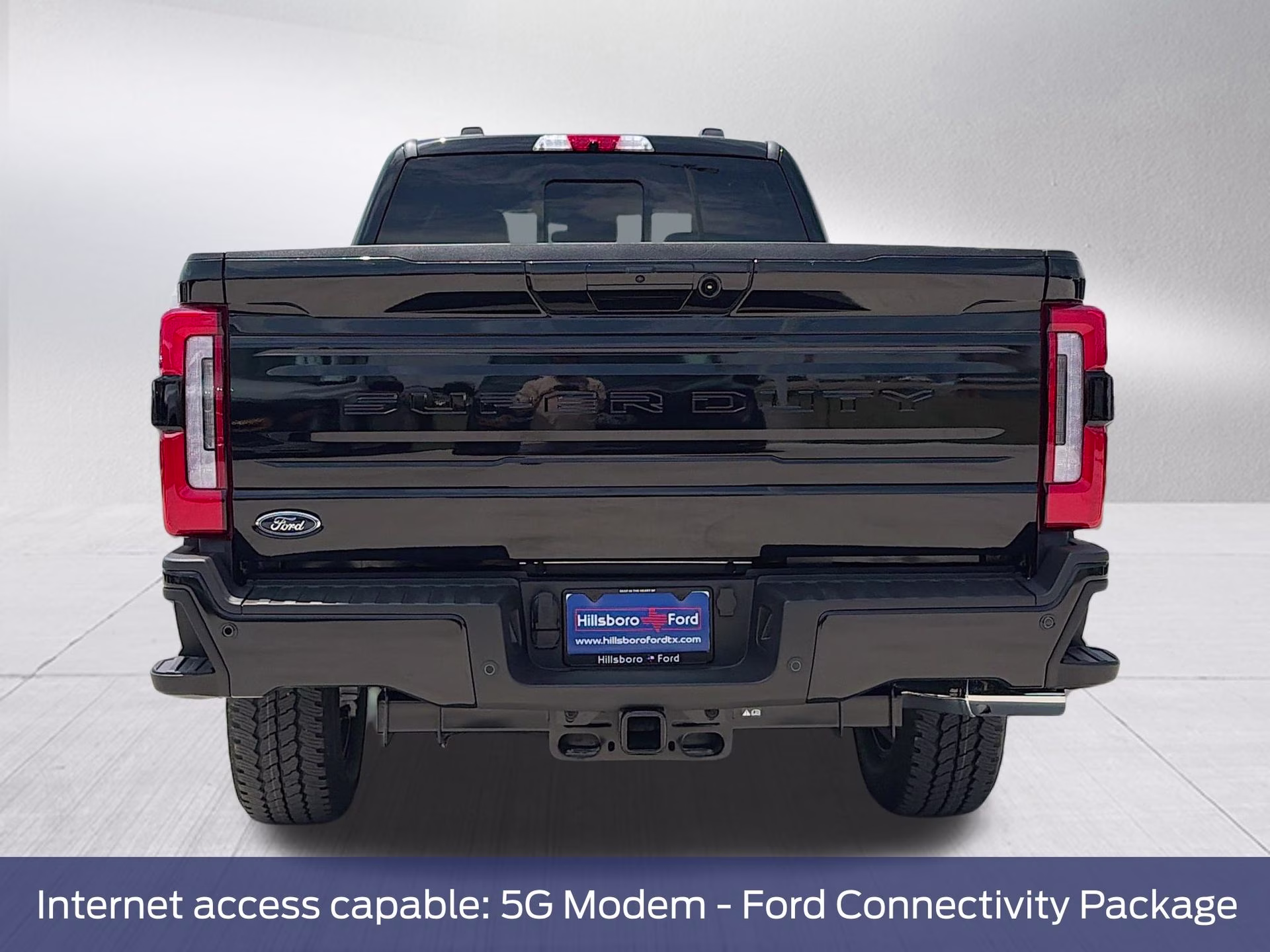 2026 Agate Black Metallic Ford Super Duty F-350 SRW Platinum 4X4 Truck