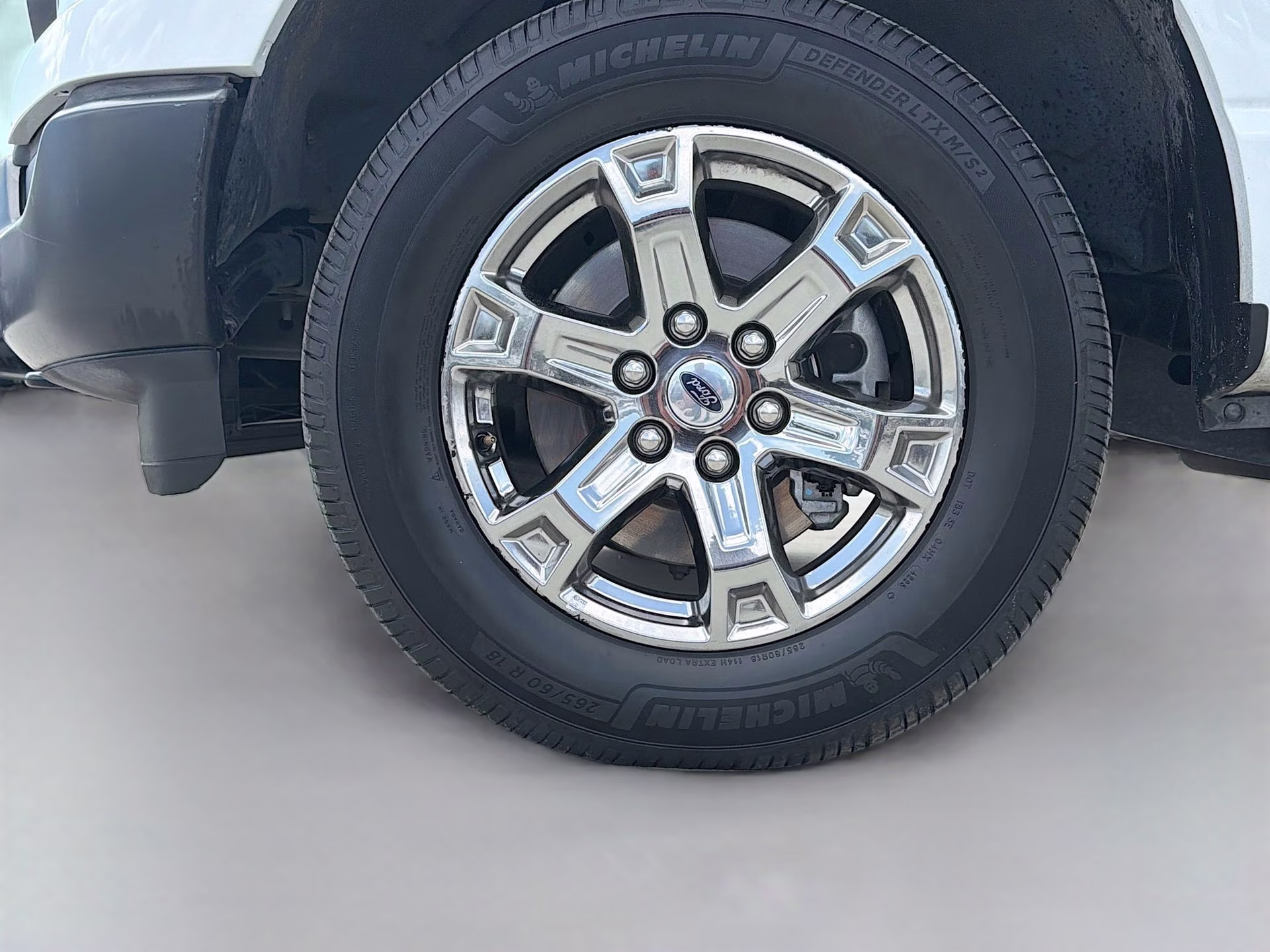 2023 Oxford White Ford F-150 XL 4X4 Truck