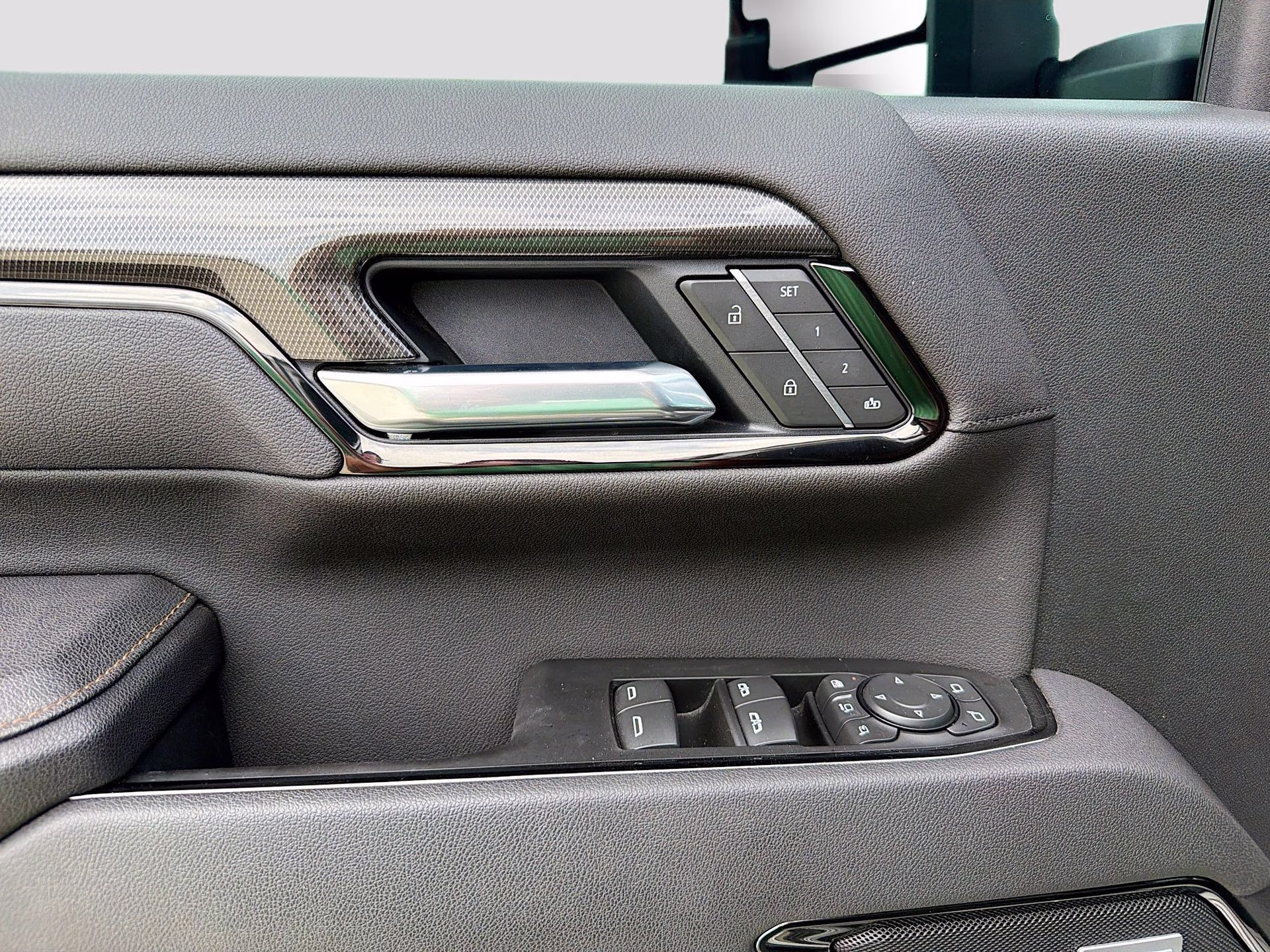 2026 Sterling Metallic GMC Sierra 2500HD AT4 4X4 Truck