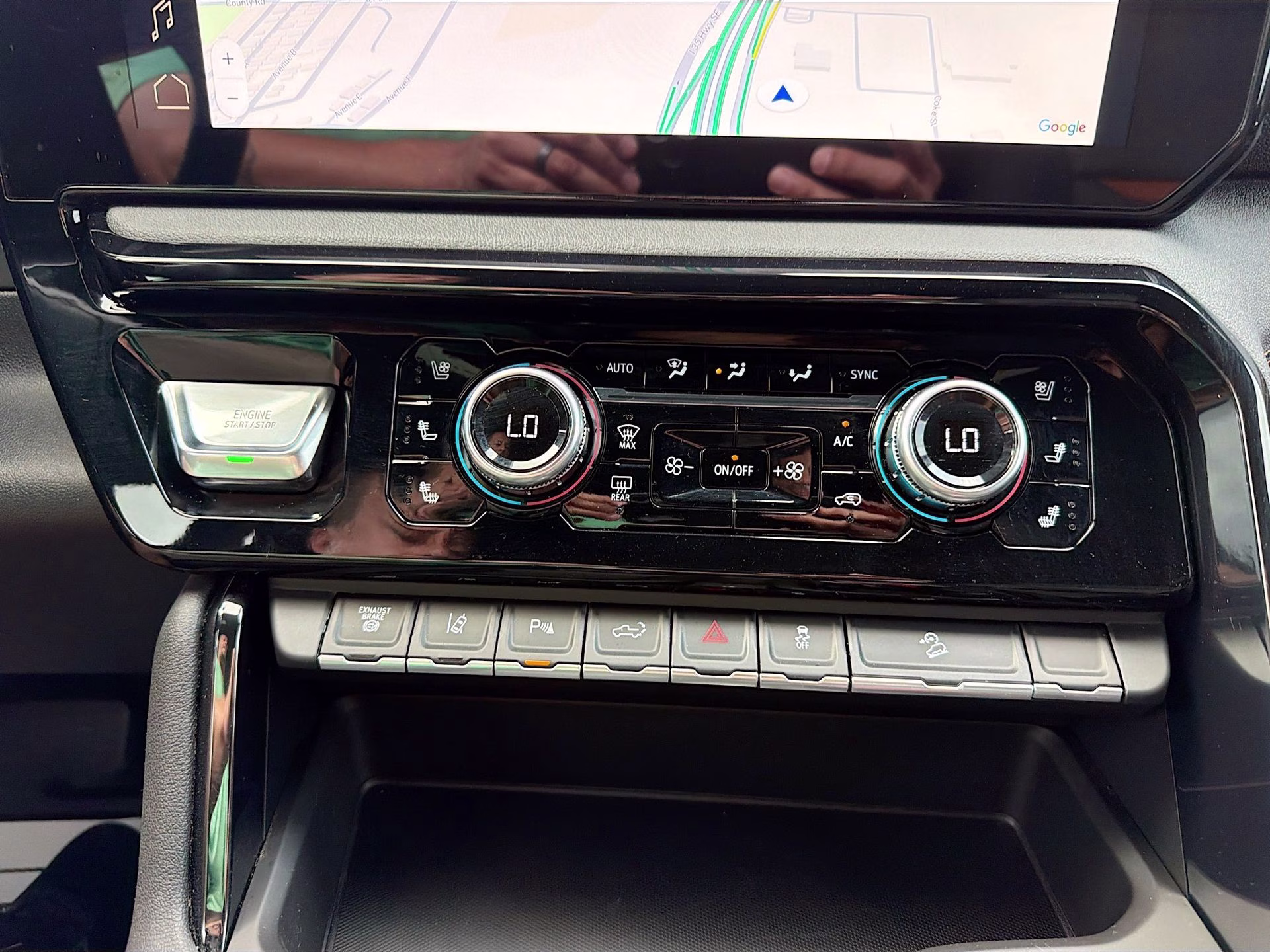 2026 Sterling Metallic GMC Sierra 2500HD AT4 4X4 Truck