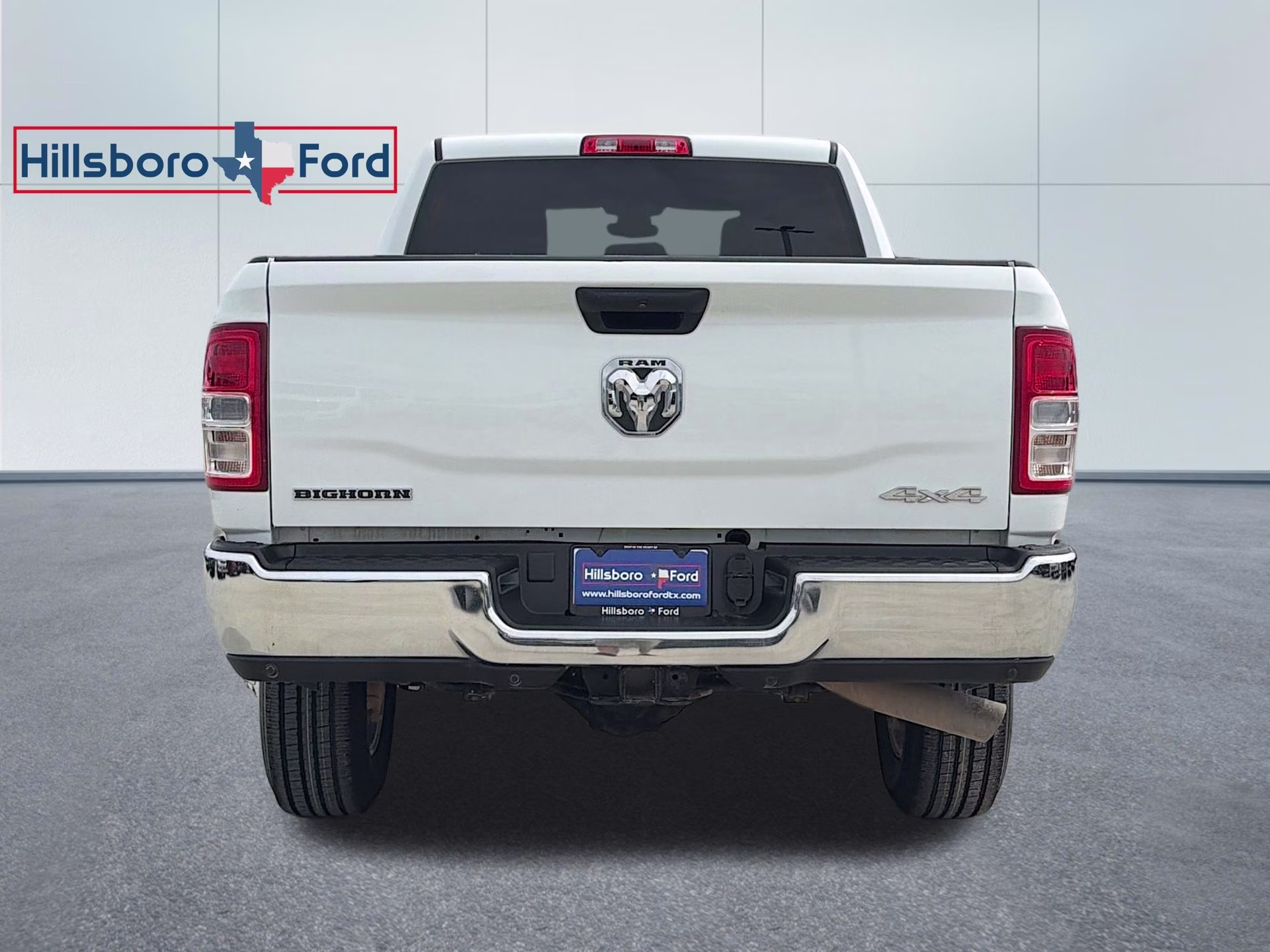 2024 Bright White Clearcoat Ram 2500 Big Horn 4X4 Truck