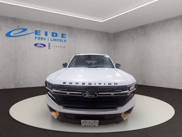 2026 Space Silver Metallic Ford Expedition Tremor 4X4 SUV