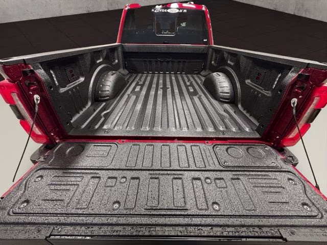 2026 Ruby Red Metallic Tinted Clearcoat Ford Super Duty F-250 SRW Lariat Black Appearance 4X4 Truck