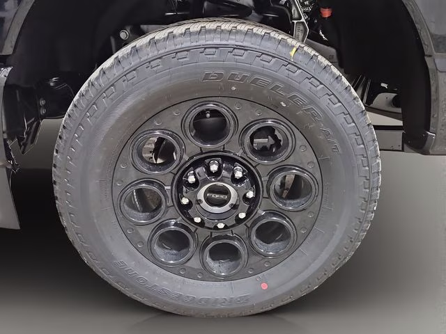 2026 Agate Black Metallic Ford Super Duty F-250 SRW Lariat Black Appearance 4X4 Truck
