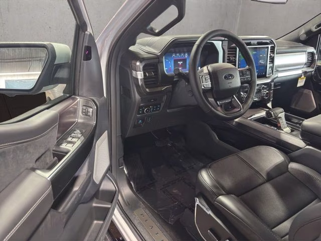 2026 Avalanche Ford F-150 Platinum 4X4 Truck