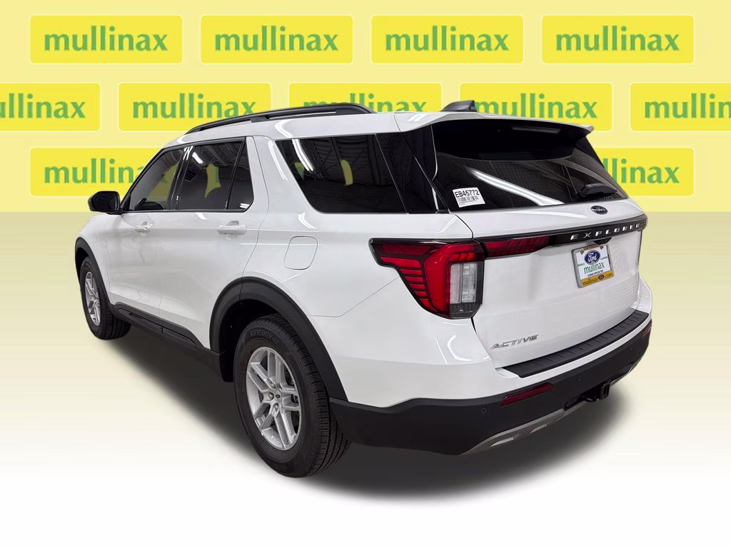 2026 STAR WHITE Ford Explorer Active RWD SUV