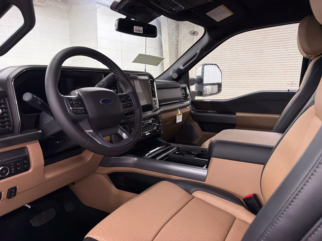 2026 AGATE BLACK Ford Super Duty F-250 SRW Lariat 4X4 Truck