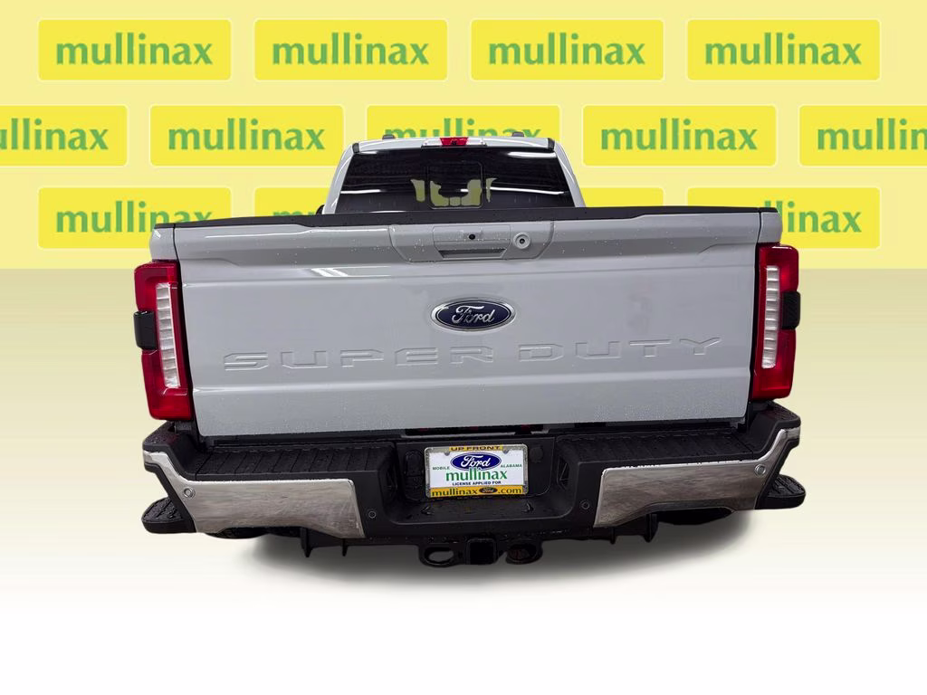 2026 AVALANCHE Ford Super Duty F-350 DRW Lariat 4X4 Truck