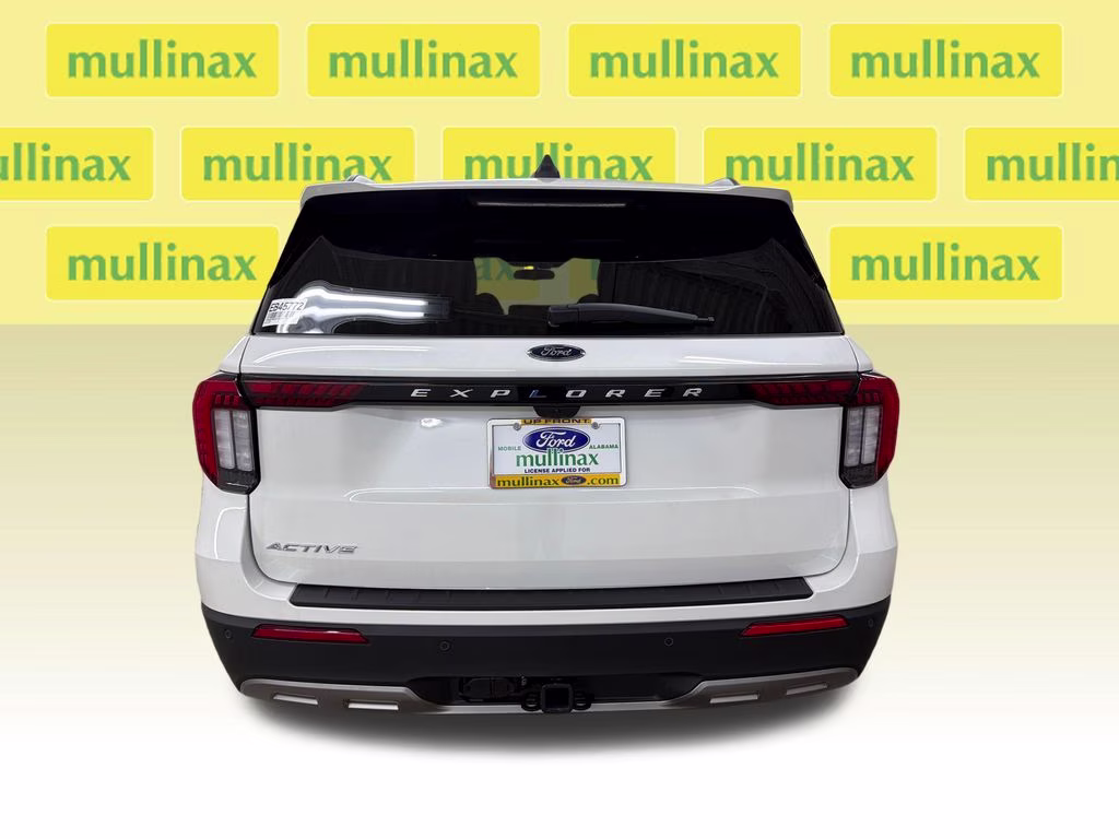 2026 STAR WHITE Ford Explorer Active RWD SUV