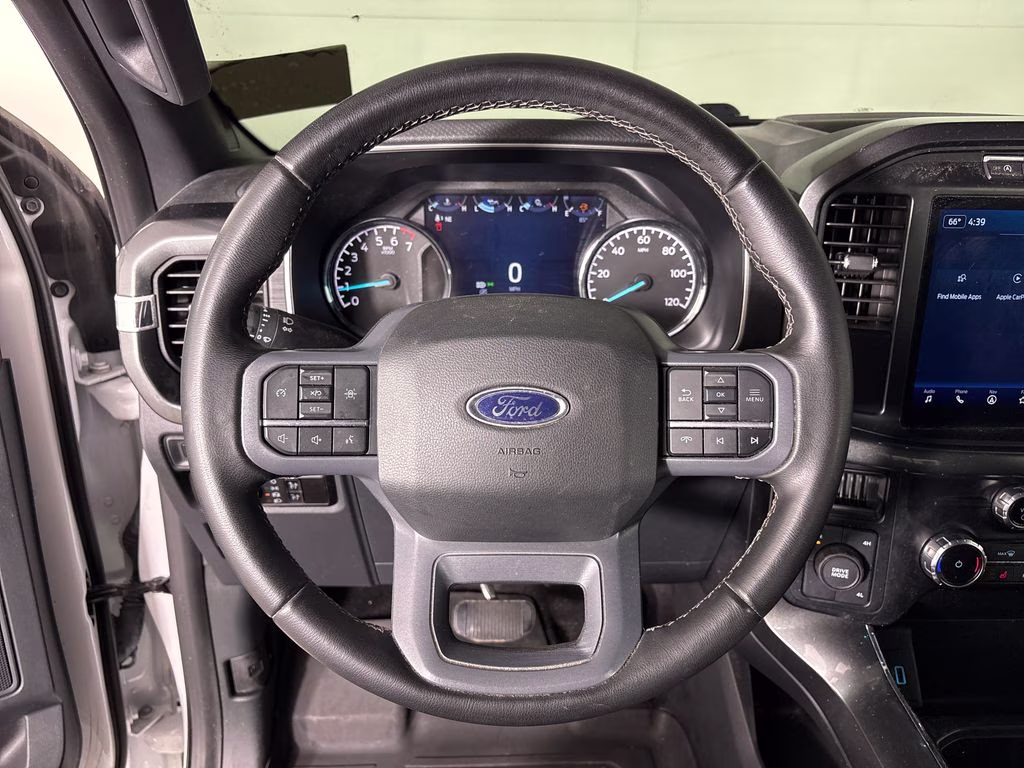 2023 Oxford White Ford F-150 XLT 4X4 Truck