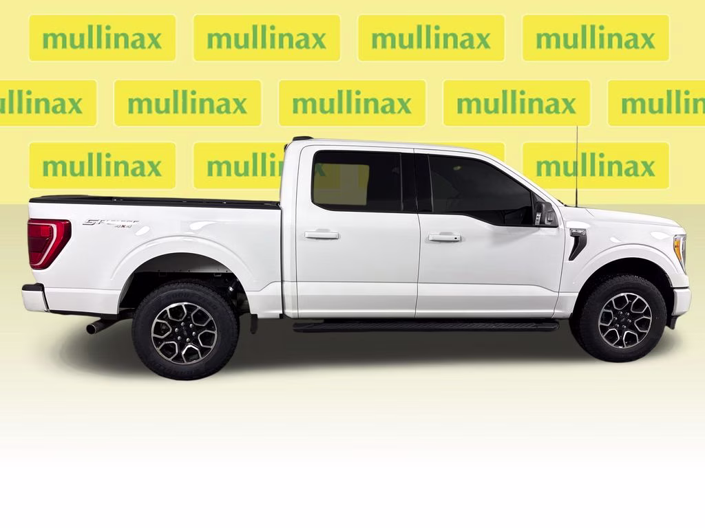 2023 Oxford White Ford F-150 XLT 4X4 Truck