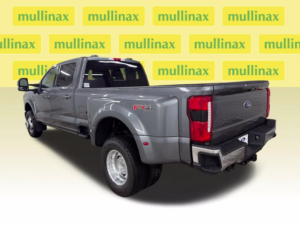 2026 CARBONIZED GRAY Ford Super Duty F-350 DRW Lariat 4X4 Truck