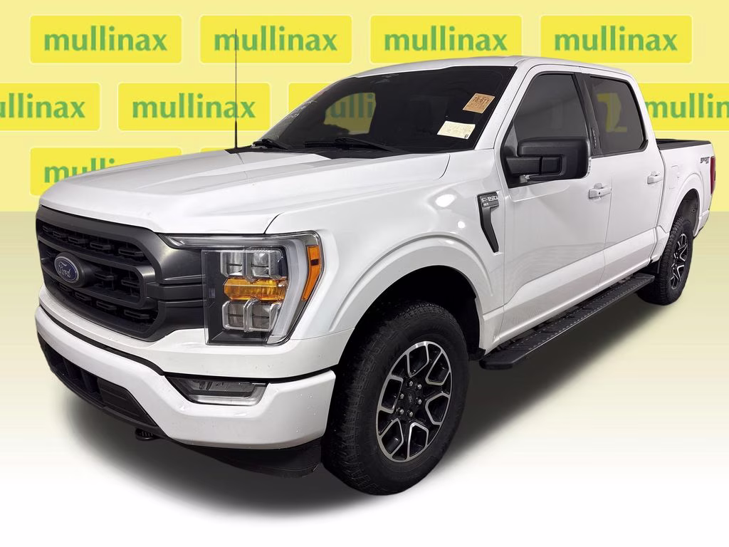 2023 Oxford White Ford F-150 XLT 4X4 Truck