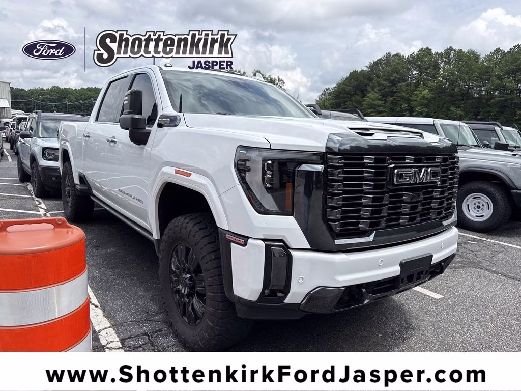 2024 Summit White GMC Sierra 3500HD Denali Ultimate 4X4 Truck