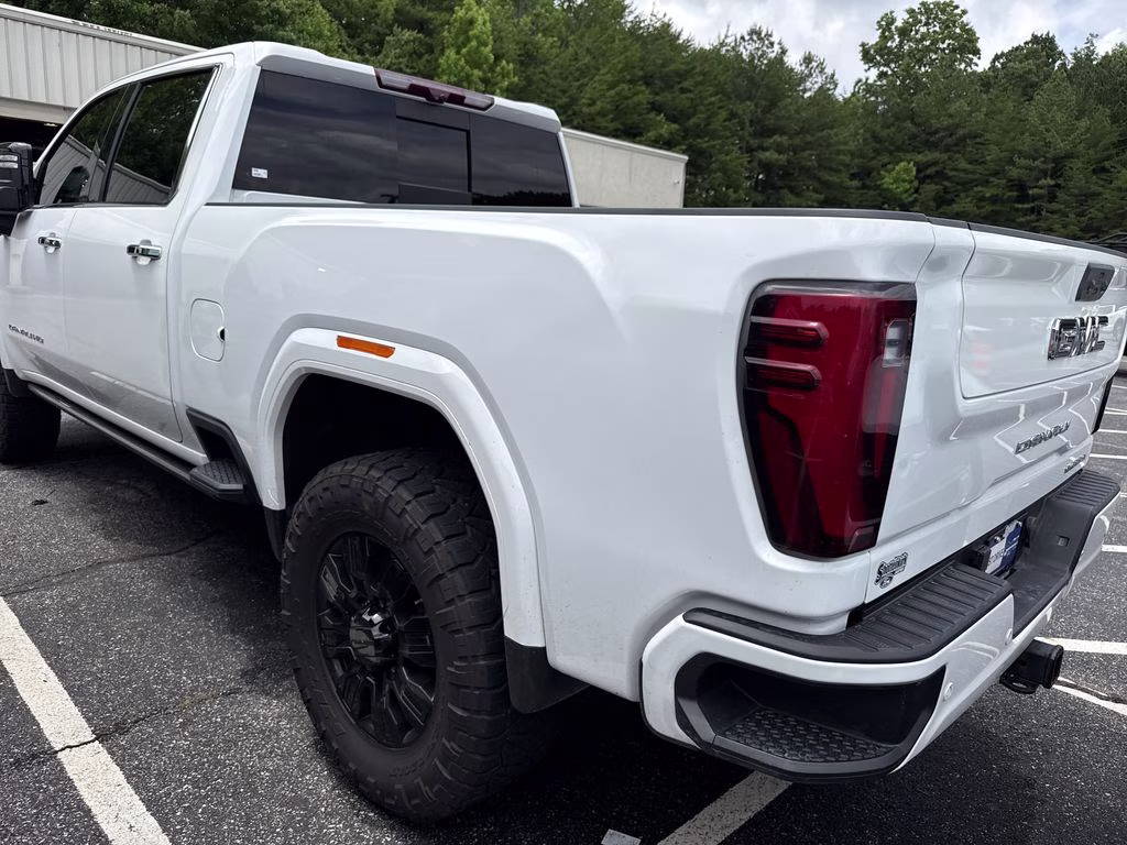 2024 Summit White GMC Sierra 3500HD Denali Ultimate 4X4 Truck