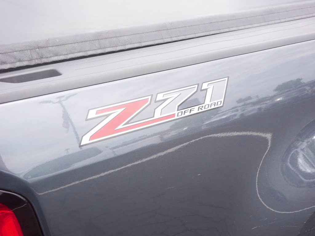 2016 Cyber Gray Metallic Chevrolet Colorado Z71 4X4 Truck