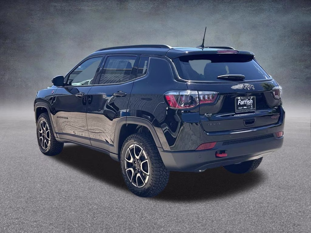 2026 Diamond Black Crystal Pearlcoat Jeep Compass Trailhawk 4X4 SUV