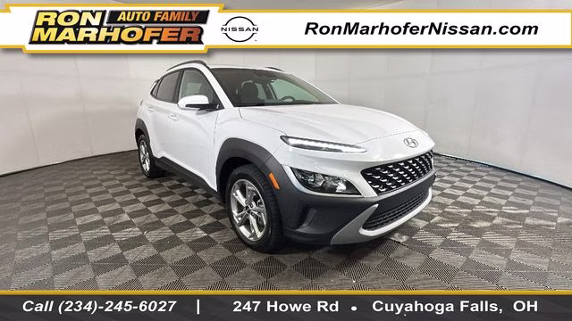 2023 Lunar White Hyundai Kona SEL AWD SUV