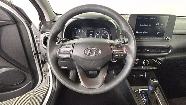 2023 Lunar White Hyundai Kona SEL AWD SUV