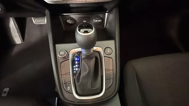 2023 Lunar White Hyundai Kona SEL AWD SUV