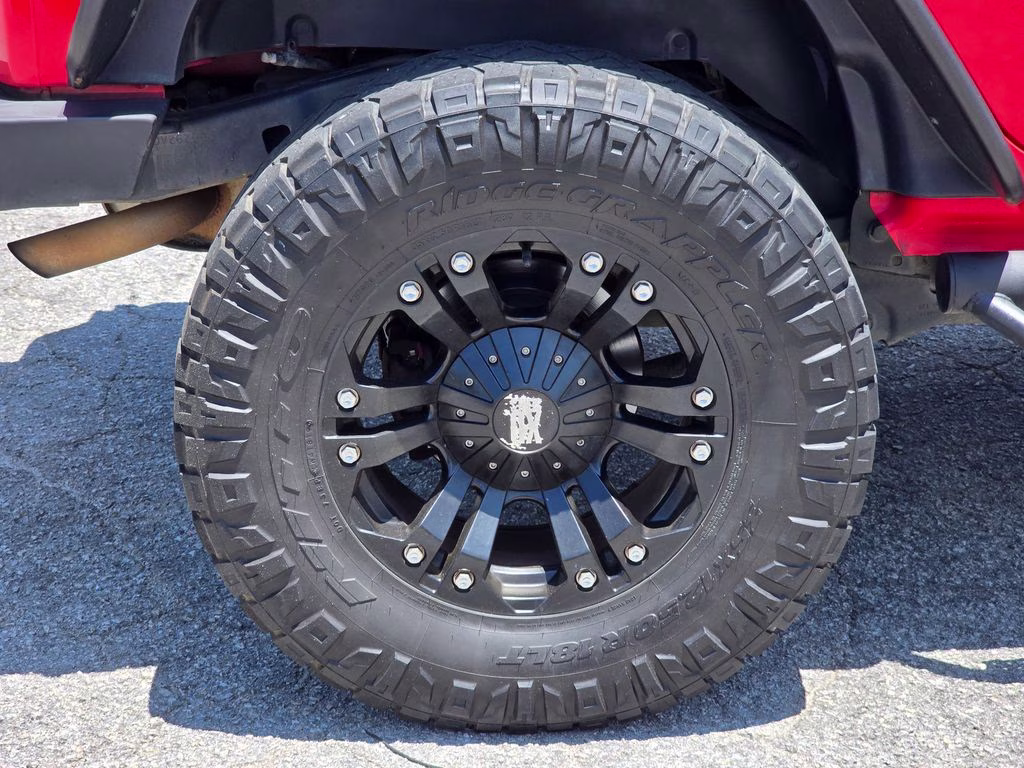 2013 Rock Lobster Clearcoat Jeep Wrangler Unlimited Sport 4X4 SUV