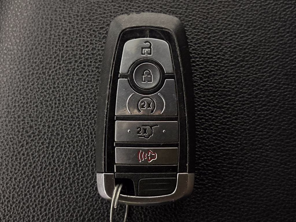 2023 Agate Black Metallic Ford Expedition Limited 4X4 SUV