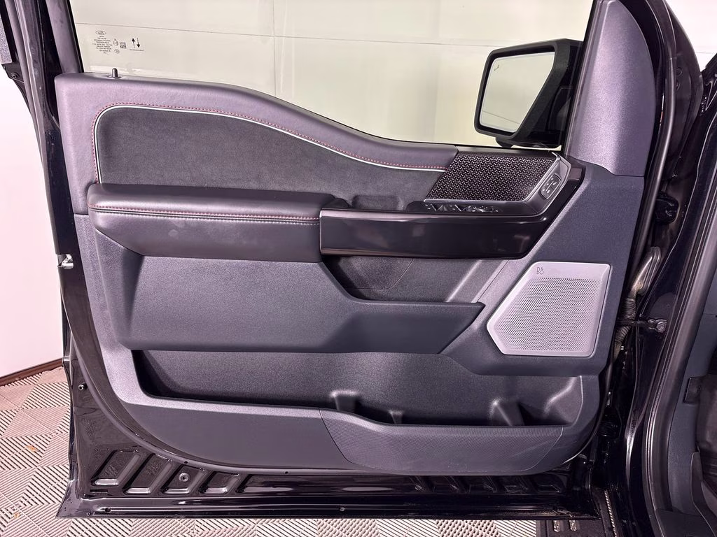 2025 Agate Black Metallic Ford F-150 Raptor R 4X4 Truck