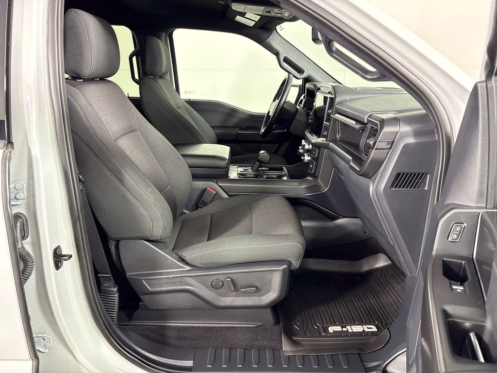 2024 Avalanche Ford F-150 XLT 4X4 Truck