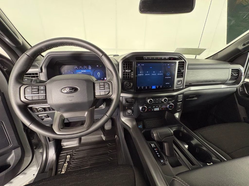 2024 Avalanche Ford F-150 XLT 4X4 Truck