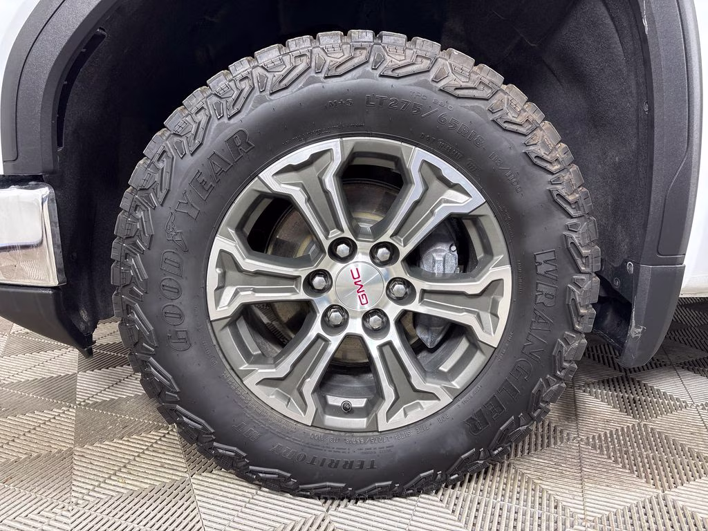 2024 Summit White GMC Sierra 1500 Pro 4X4 Truck