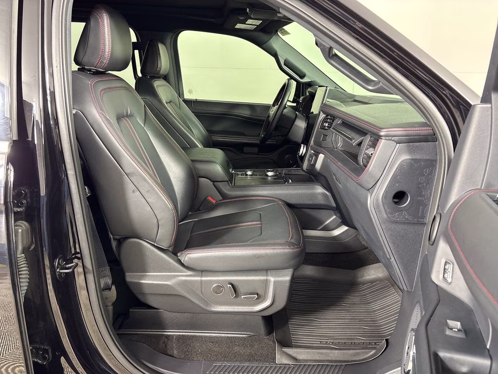 2023 Agate Black Metallic Ford Expedition Limited 4X4 SUV