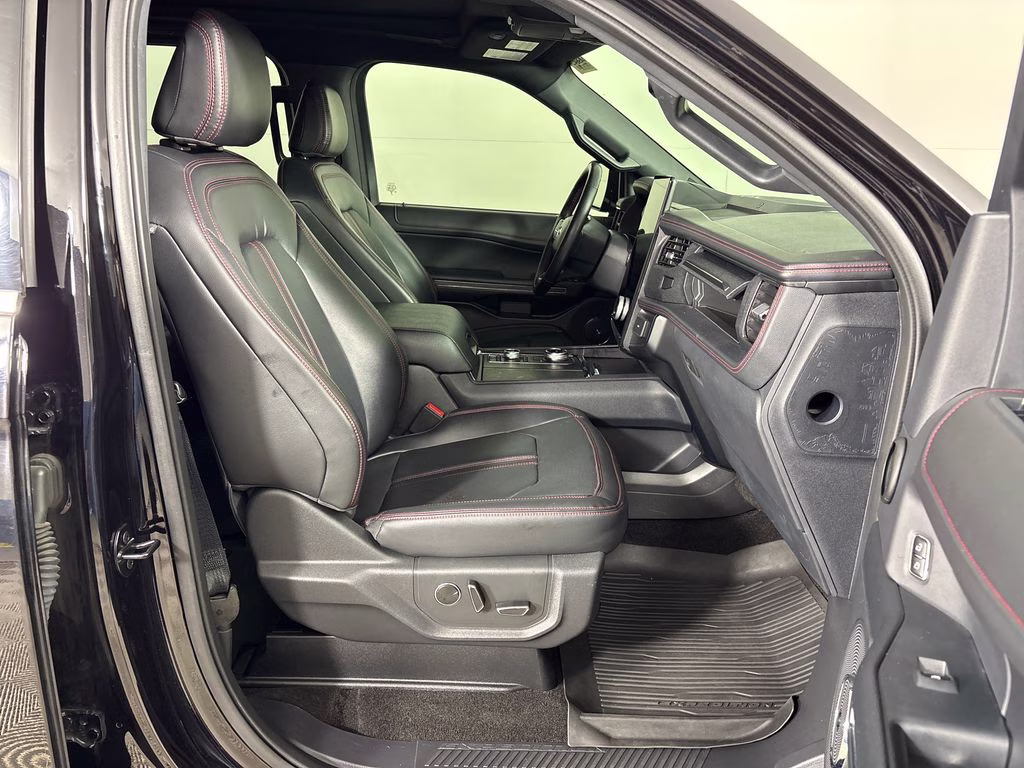 2023 Agate Black Metallic Ford Expedition Limited 4X4 SUV