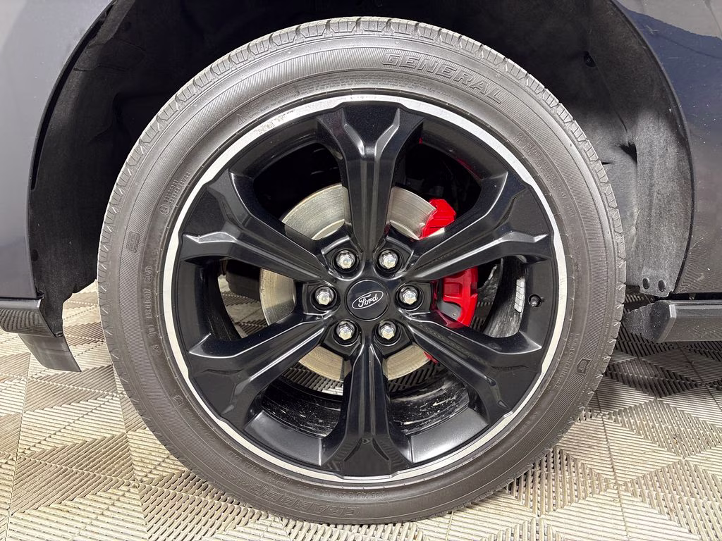 2023 Agate Black Metallic Ford Expedition Limited 4X4 SUV