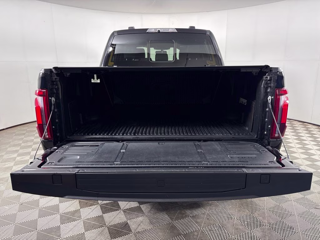 2025 Agate Black Metallic Ford F-150 Raptor R 4X4 Truck