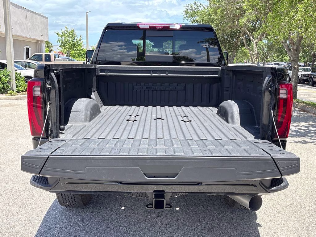 2024 Onyx Black GMC Sierra 2500HD Denali Ultimate 4X4 Truck