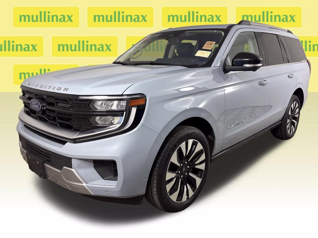 2025 Glacier Gray Metallic TriCoat Ford Expedition Platinum 4X4 SUV