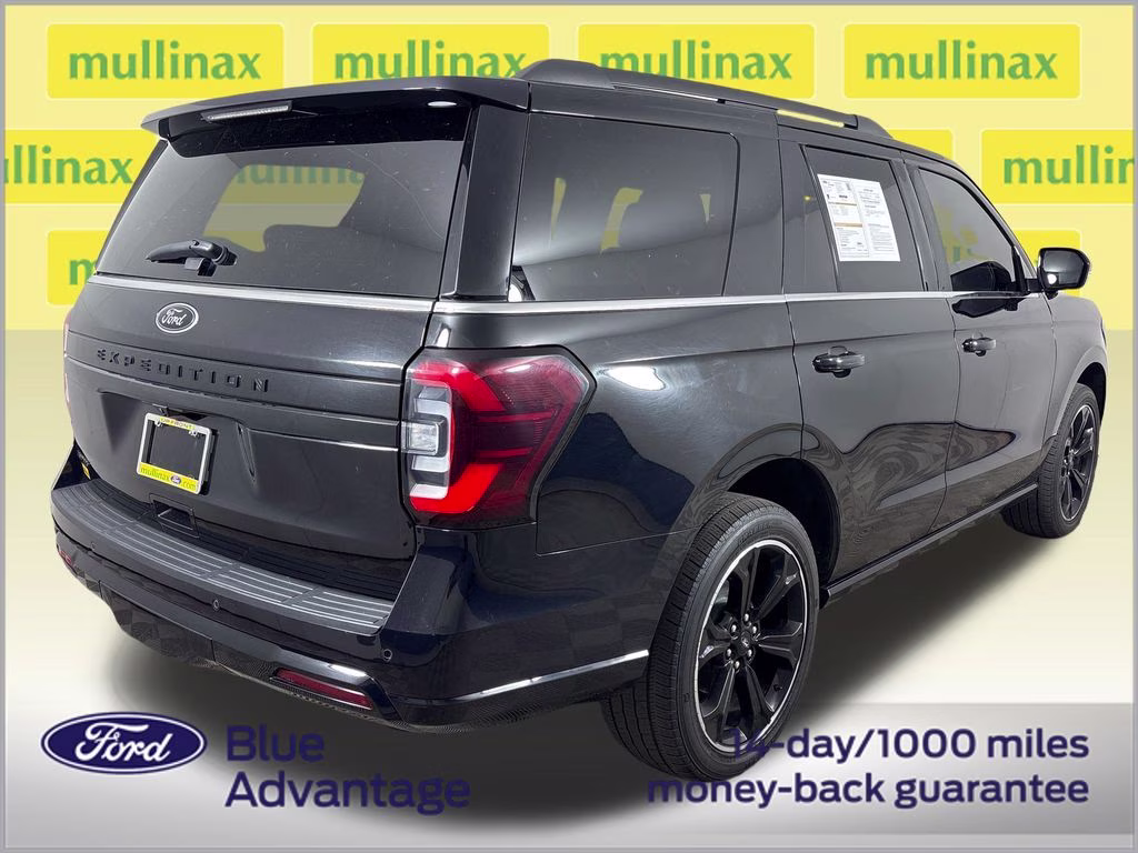 2023 Agate Black Metallic Ford Expedition Limited 4X4 SUV