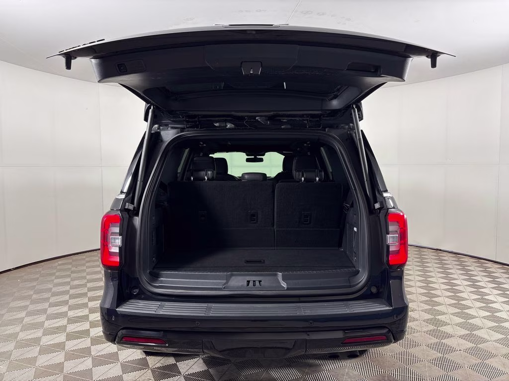 2023 Agate Black Metallic Ford Expedition Limited 4X4 SUV