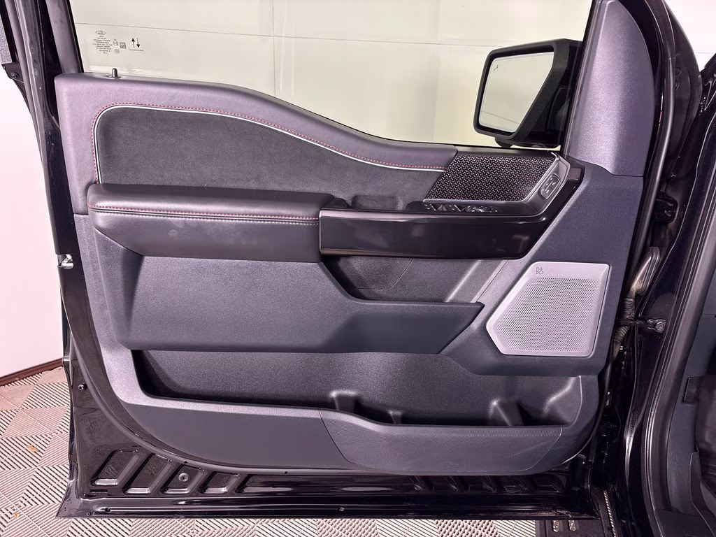 2025 Agate Black Metallic Ford F-150 Raptor R 4X4 Truck