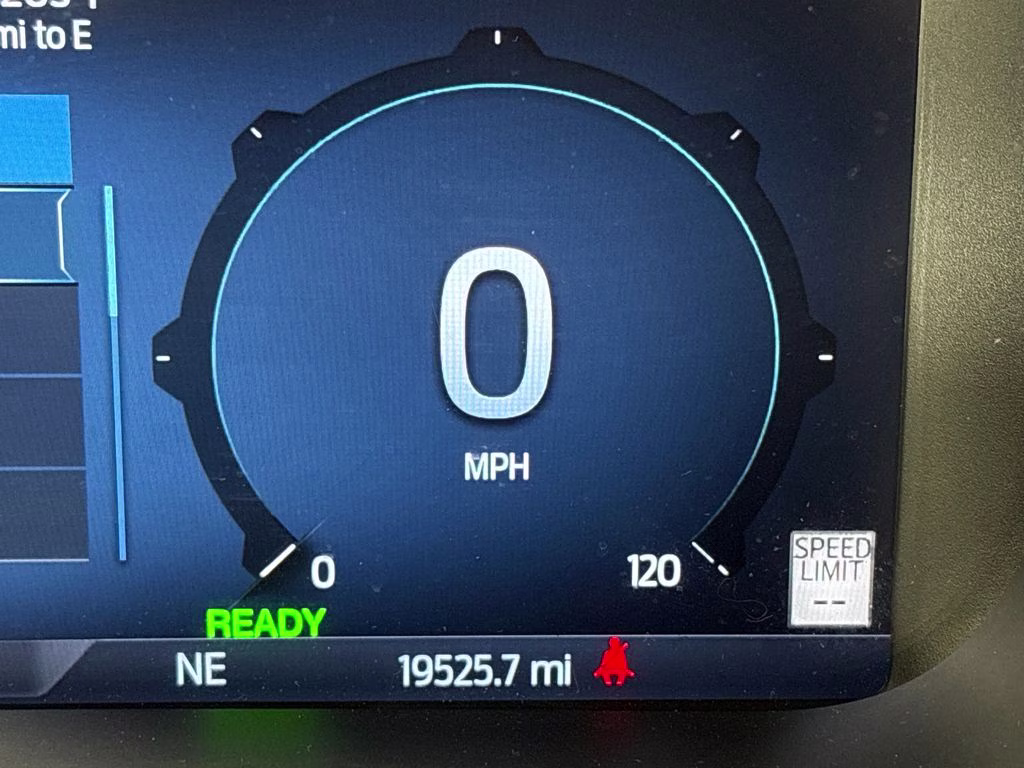 2024 Avalanche Ford F-150 XLT 4X4 Truck