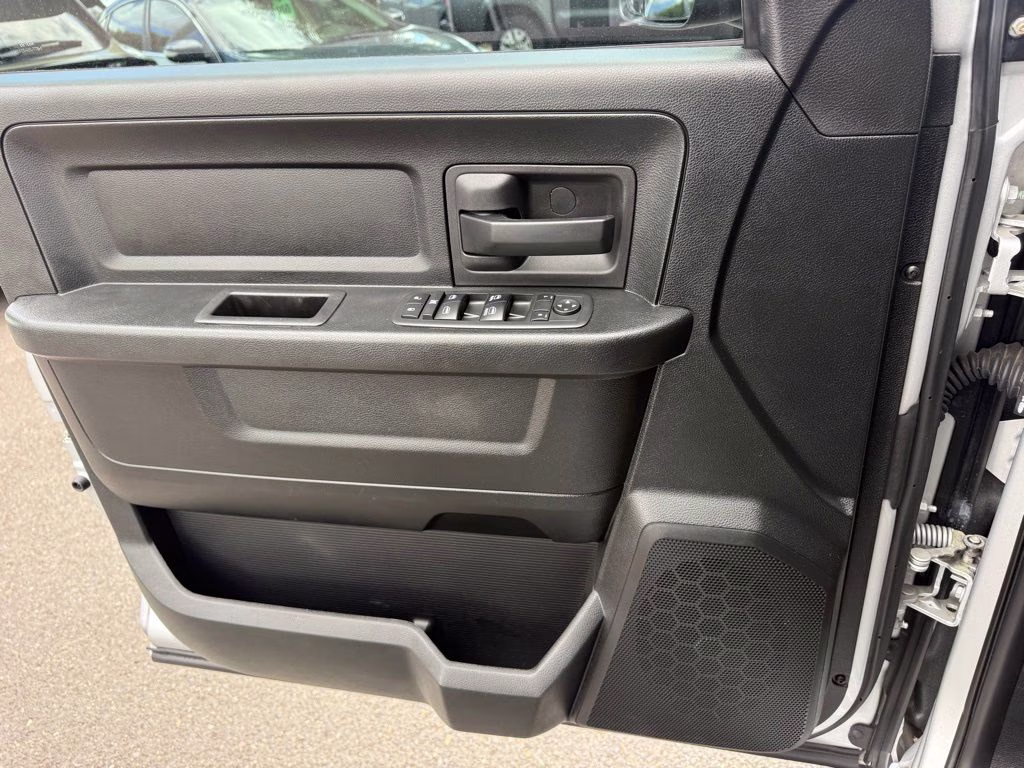 2018 Bright Silver Clearcoat Metallic Ram 1500 Tradesman 4X4 Truck