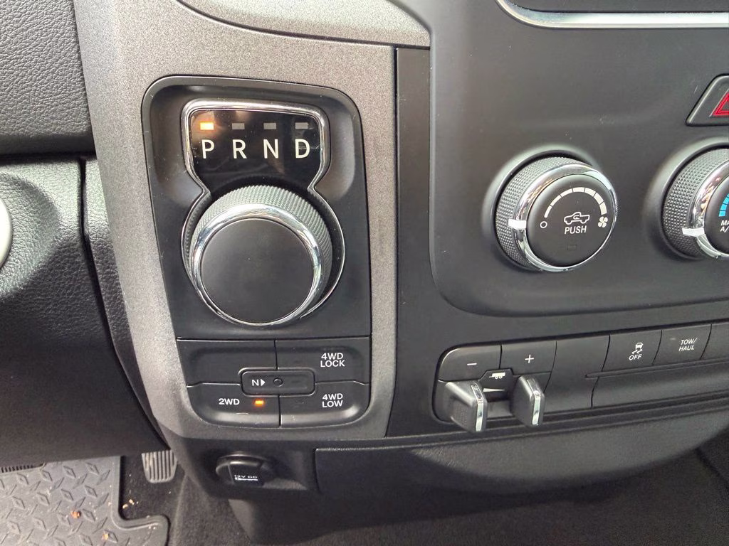 2018 Bright Silver Clearcoat Metallic Ram 1500 Tradesman 4X4 Truck